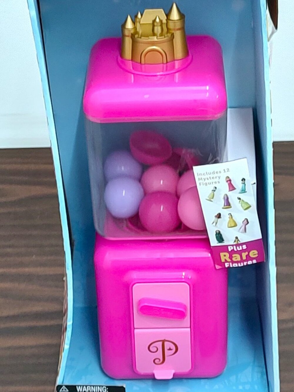 LPN - FAO SCHWARTZ Disney Princess Toy Vending Machine